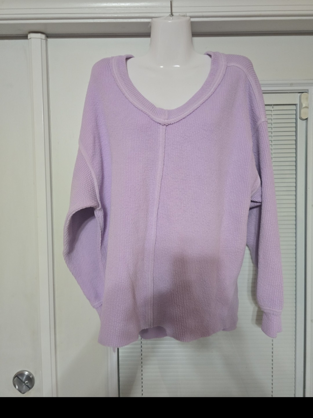 Aerie Wonder Textured V-Neck Sweatshirt oversized S-M